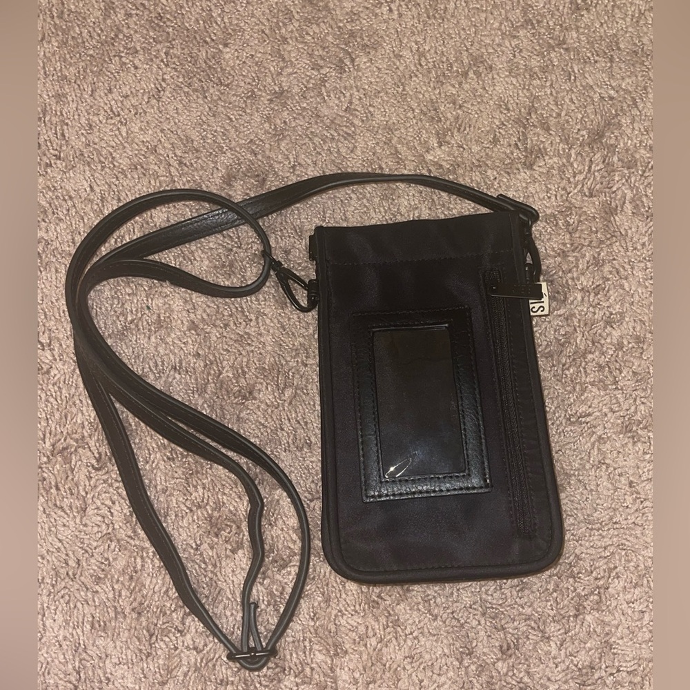 BEIS  ID Crossbody Black Wristlet